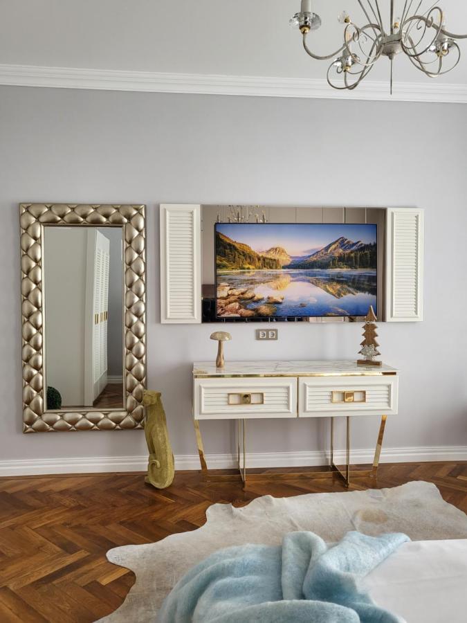 Apartamento Fancy Flats Sibiu Exterior foto